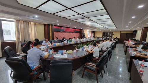 5、2022年8月12日,民进中山市委会主委陈玉琼率队参加在南朗街道召开的市政协十三届一次会议重点提