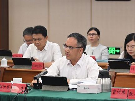 强化教育对科技和人才的支撑